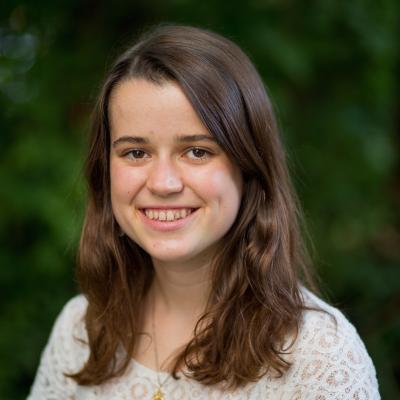 Center Intern Annie Valentine Wins Kate Cabell Claiborne Cox Scholarship